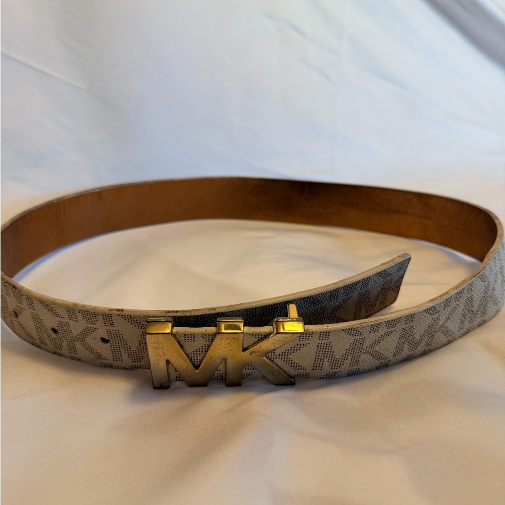 Michael Kors Beige Belt with Gold MK Buckle - Picture 7 of 8